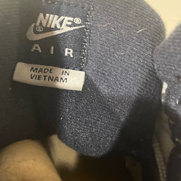 Nike trainers - Picture 3 of 4